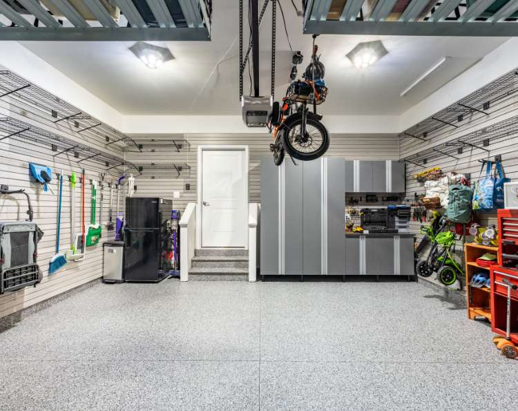 Reclaim Your Garage This Summer: The Ultimate Guide to Seasonal Storage